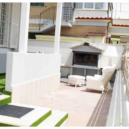 Ostia Holiday Greed Palace Ngoại thất bức ảnh